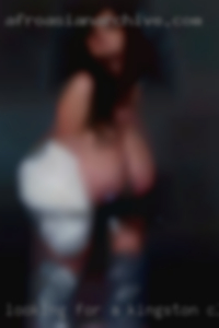 Looking for someone fun in a Kingston club and open.